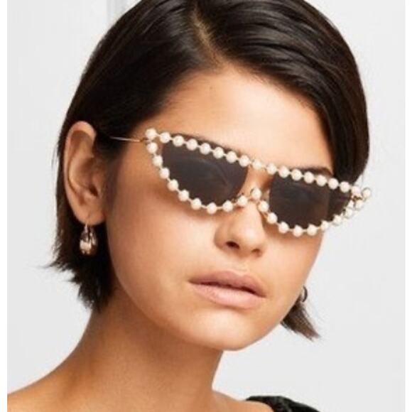 Vintage Cat Eye Sunglasses Trendy Fashion Bling Rhinestone Purple & Gold NEW - Picture 7 of 7